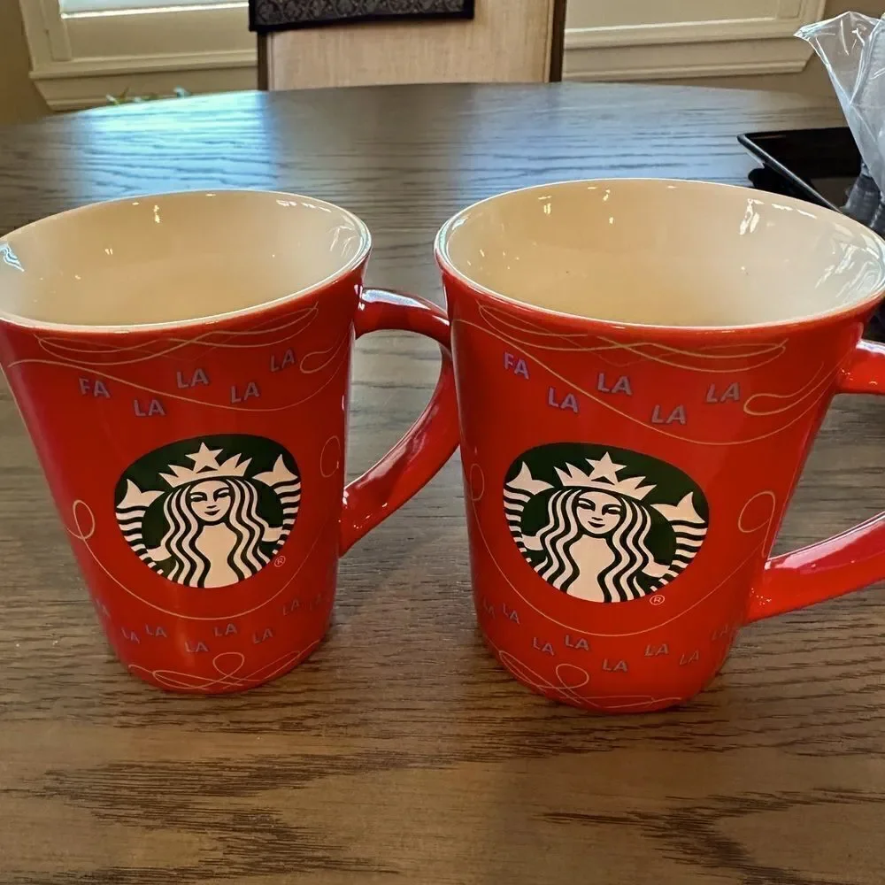 STARBUCKS Red Porcelain Holiday Mug Christmas Fa la la 10oz EUC 2020 set of 2